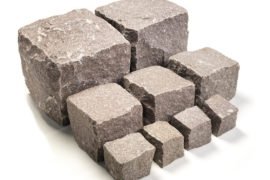 Neues Granit Mosaikpflaster 4-6 cm rötlich regelmäßig